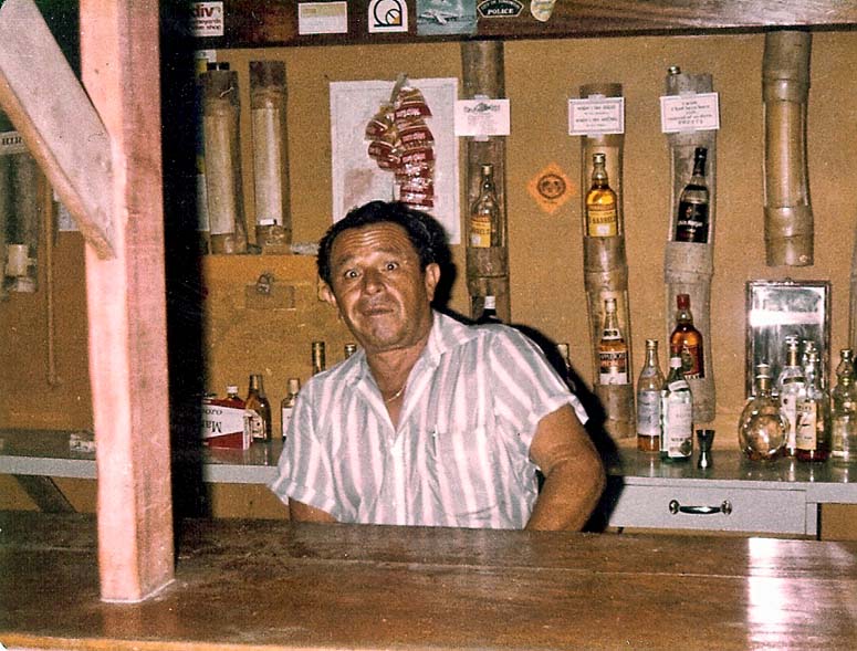 Wil Nunez, 1976 at Fido's Bar